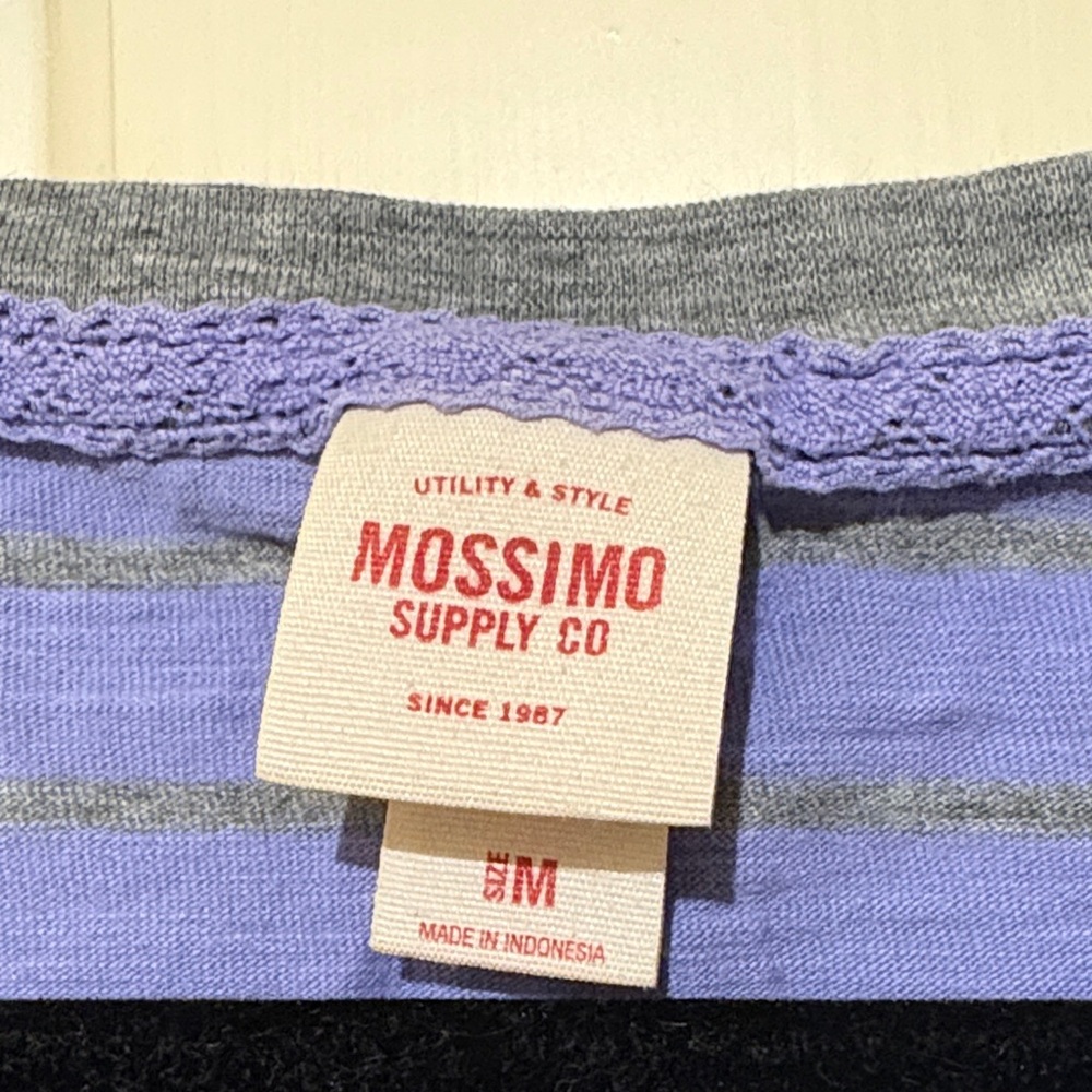 Mossimo Supply Co. Women's 3/4 Sleeve Henley - Purple and Gray - Picture 2 of 3